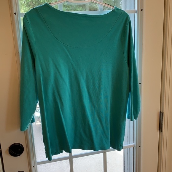 Women’s top - 4 for $20 - Picture 3 of 3